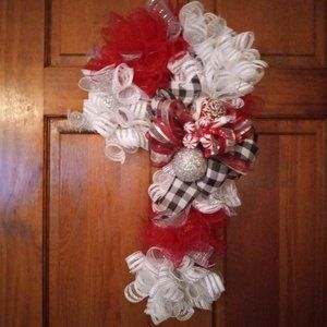 Candy cane wreath